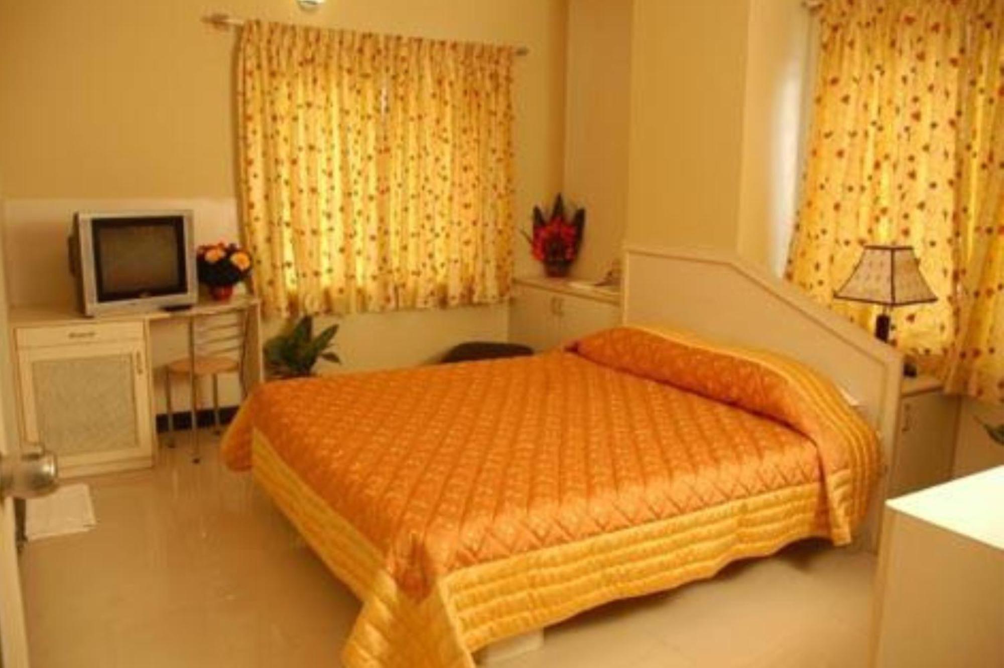 The Corporate Comforts Bangalore Exterior foto